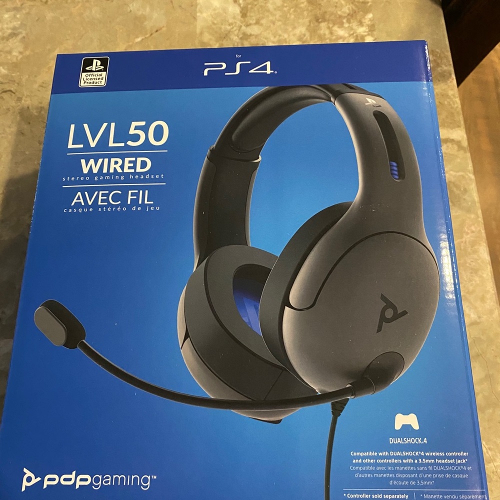 🚨SOLD🚨 PS4 gaming headset